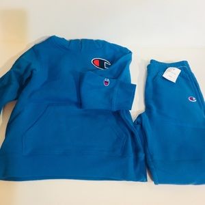 CHAMPION LITTLE BOYS SIZE 7 GIRLS DOWN A SIZE NWT